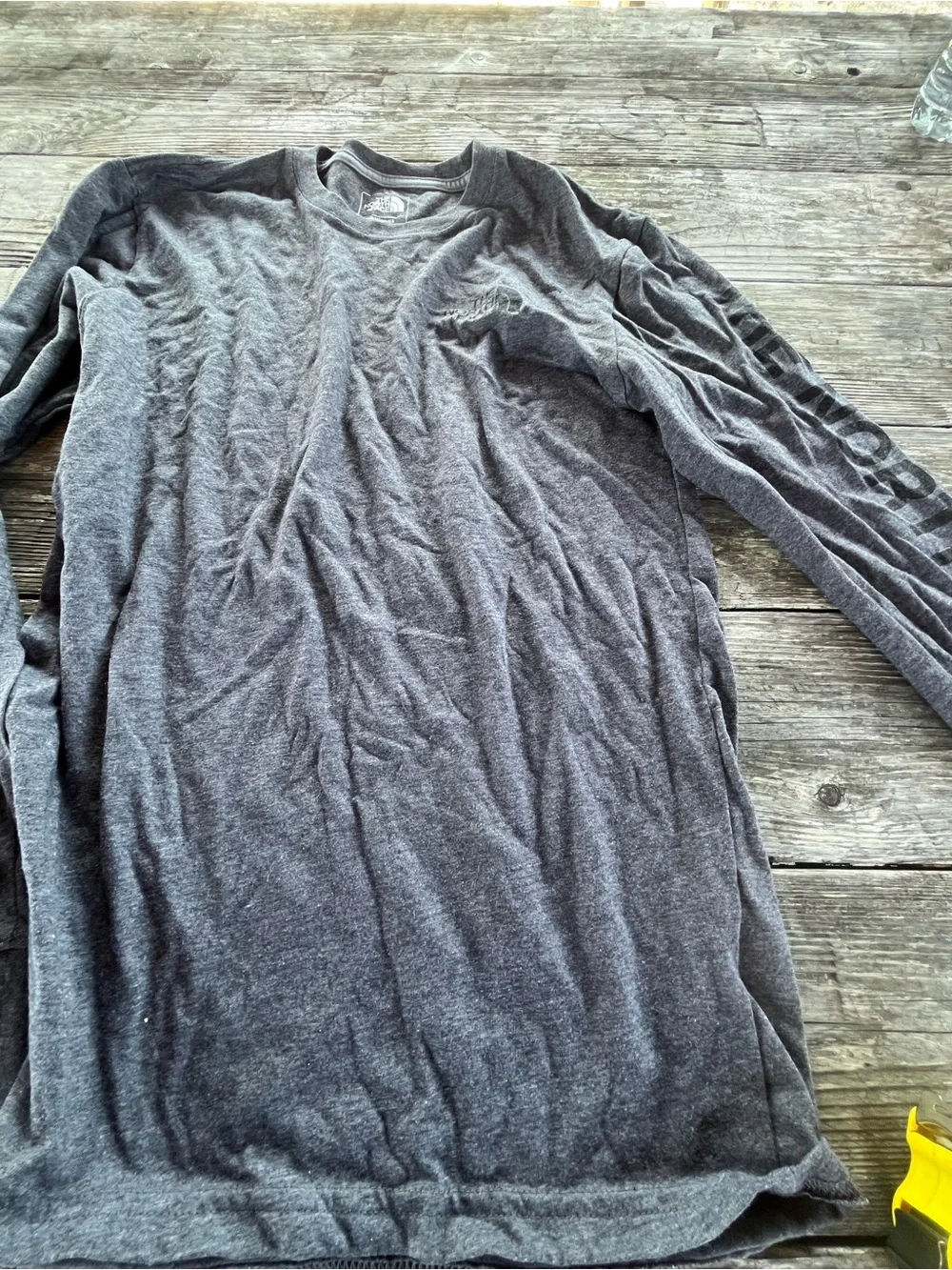 Men's NORTHFACE Long Sleeve Crew Neck Shirt - Charcoal Gray SZ SM